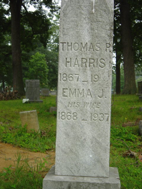 Grave stone for Thomas and Emma Harris.