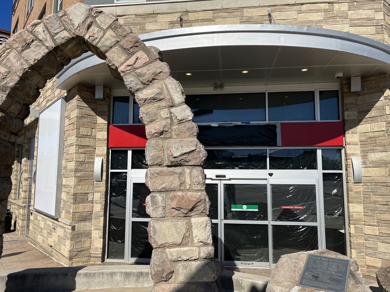 Picture of closed Target through Arch 1_left