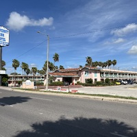 Manny's Motel